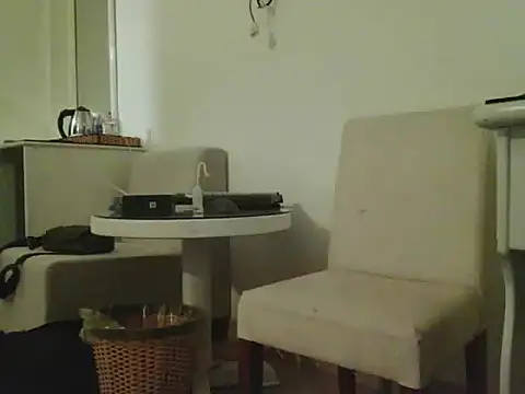 boyhigh1997 Show Webcam