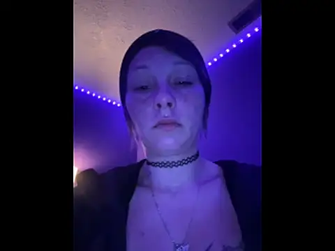 Babii_NovaのライブXXXチャット