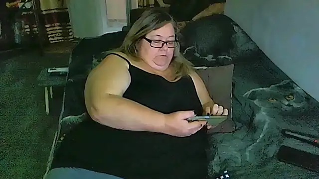 sex2 Adlı Modelin Canlı XXX Sohbeti