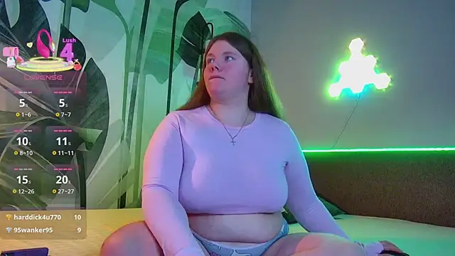 RubyValen's Live XXX Chat