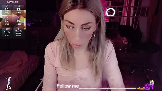 AnnieGOld_ Live XXX-chat