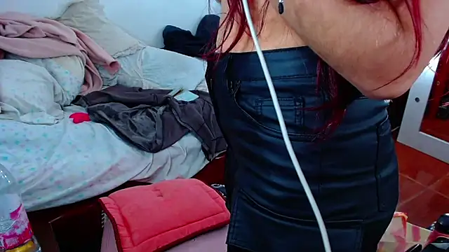 MariamGray1 Live XXX-Chat