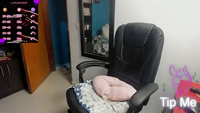 Chat +18 de peanut_tangerine ao vivo