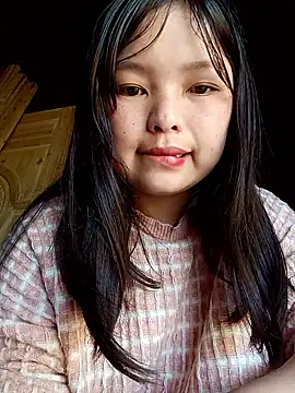 XoiXoi232: онлайн-секс-чат