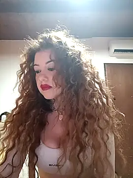 Živý XXX chat CurlyElisa