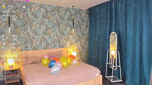 Živý XXX chat OdellaFrake