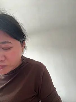 daaqnn: απευθείας συνομιλία ΧΧΧ