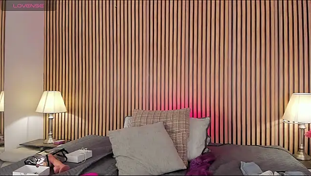 Chatroom XXX en direct de keeyla_stone