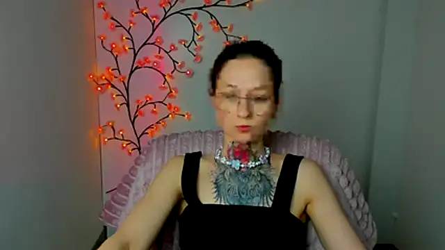 Esmi_Winter Live XXX-Chat