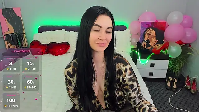 Chatroom XXX en direct de KeiraChoCo