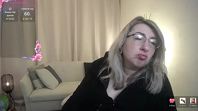 KKMimiKK Live XXX-Chat