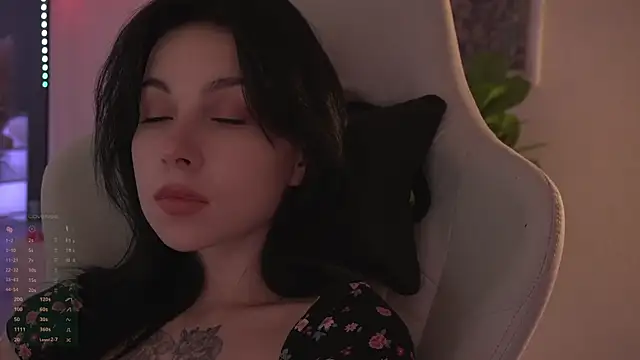 دردشة Akaruiiii الجنسية المباشرة