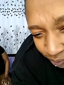 دردشة Achalugo18xxx الجنسية المباشرة