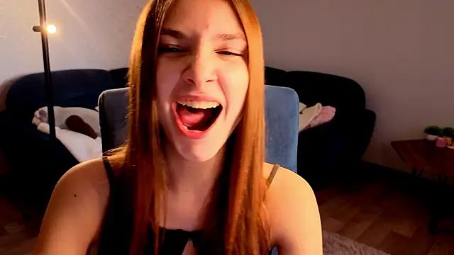 AnaHoney's Live XXX Chat