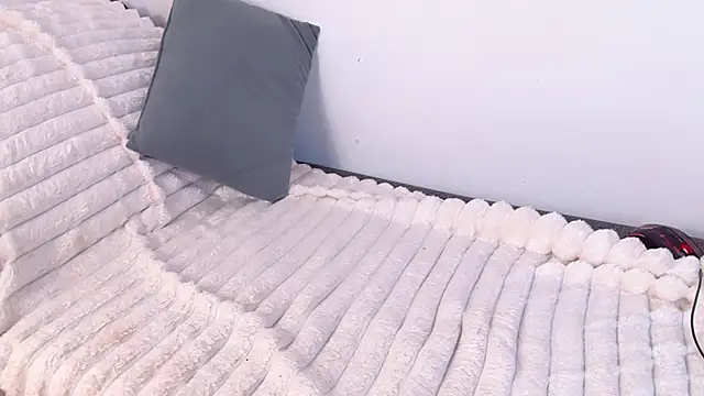 bellaa_love_ Obrolan Langsung XXX