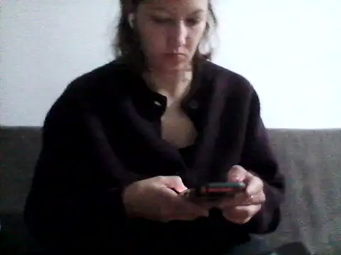Karivane Live XXX-chat