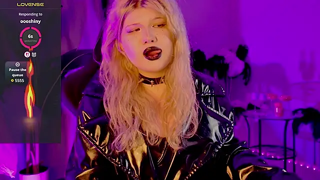 دردشة LilithNlsn الجنسية المباشرة