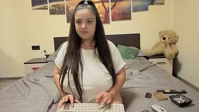 adelline Live XXX-chat