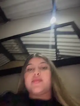 دردشة lunablossom_ الجنسية المباشرة