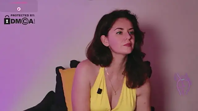 Witch_in_Velvet Adlı Modelin Canlı XXX Sohbeti