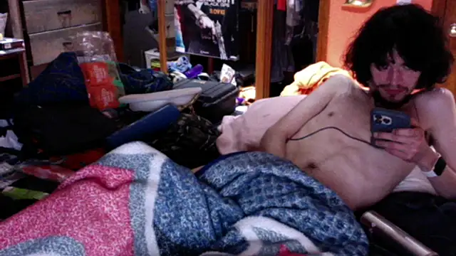 Teddy4420 Chat XXX in diretta