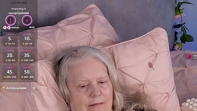 Онлайн чат XXX Kaitlyn_Winters