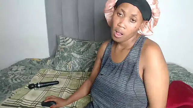 Tasha_xxx's Webcam Show