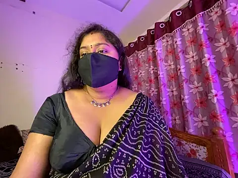 LouleyRanii's Live XXX Chat