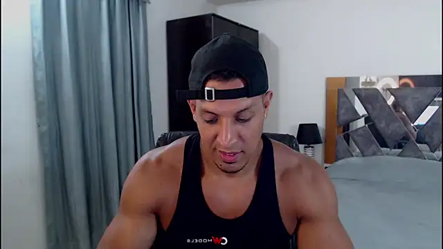 Онлайн чат XXX Frank_heaven01