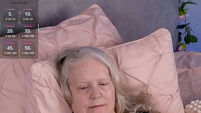 Kaitlyn_Winters Chat XXX live