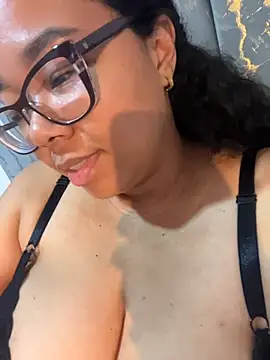 XMara: онлайн-секс-чат