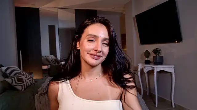 Milana_De Chat XXX live