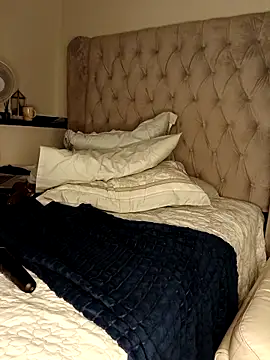 Nattybae009's Webcam Show