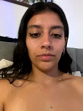 BrittanyDiaz – Naživo XXX chat