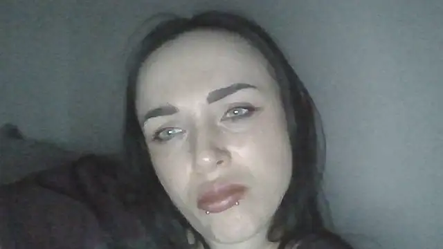 Trinsy_Love's Live XXX Chat