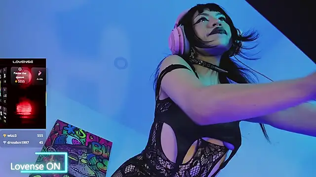 nicolet666lee Live XXX-chat