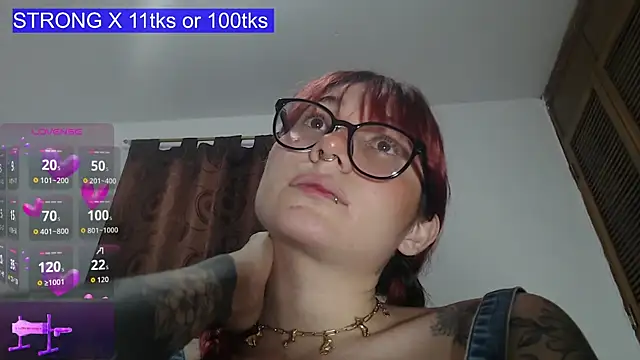 sofia218's Webcam Show