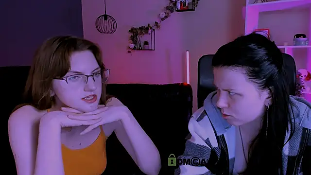 foxy_tease_ Adlı Modelin Canlı XXX Sohbeti