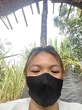 leona118 webcam show