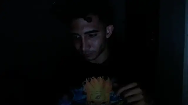 Caius_fox's Live XXX Chat