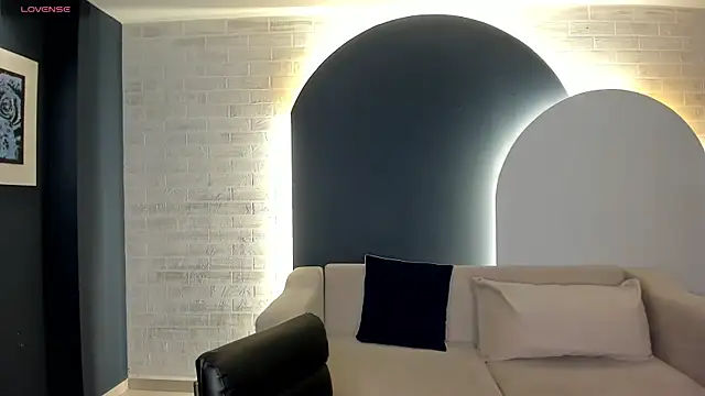 AmaliaCrus: онлайн-секс-чат