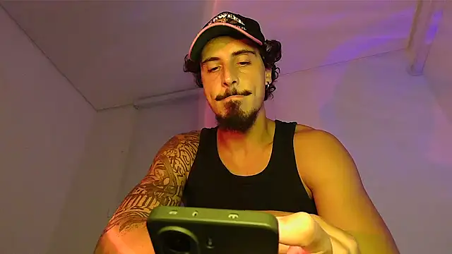 Chat +18 de milkoffe ao vivo