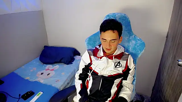 Вебкам-шоу Mathias_twinkk