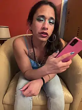 TranSexualJade95 即時 XXX 聊天