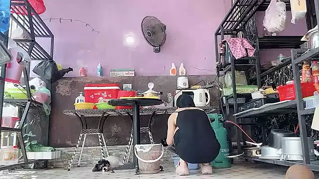 XXX chat uživo modela LinhChi_9x