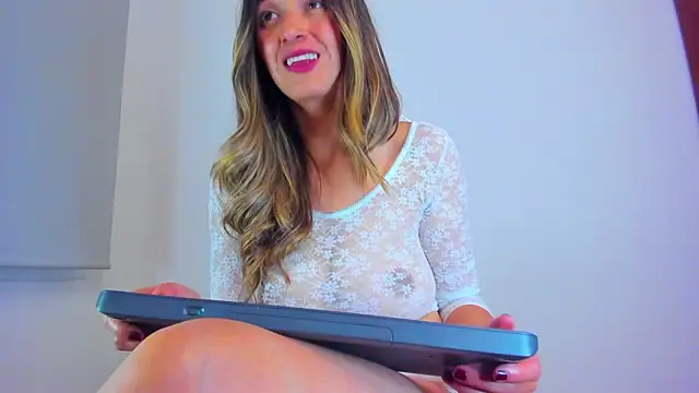 Živý XXX chat Velourmuse