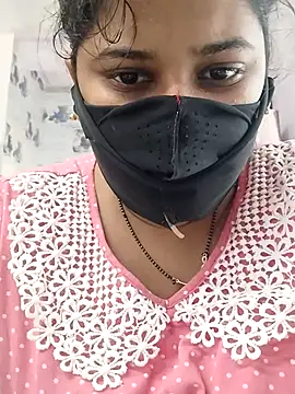 XXX chat uživo modela pinkisaha75