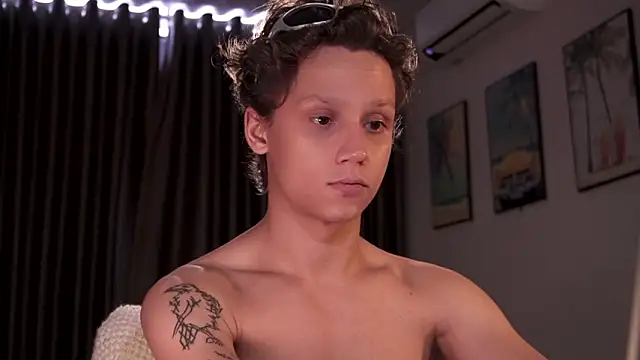 Nicky_neal 在線直播表演