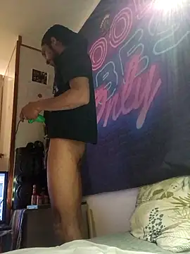 Mikaaa97 webkamerás műsora