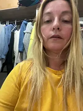 โชว์เว็บแคมของ moniquerainx